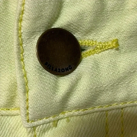 Billabong Laneway Distressed  Denim Cut-Off Shorts - Picture 7 of 12